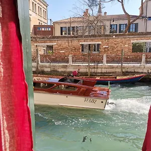 6518 Venise